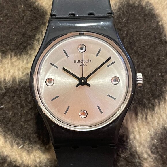 2013 Swatch • Ladies *LB177 TON ETOILE* • Super cute! - Picture 1 of 9